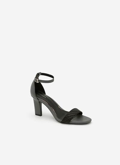 Giày Sandal Gót Vuông Quai Cổ Chân - SDN 0624 - Màu Xám