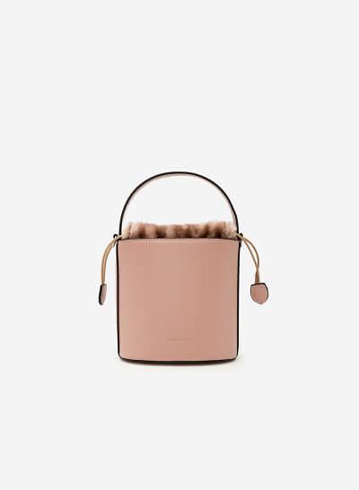 Bucket Bag viền lông - SAT 0215 - Màu Hồng