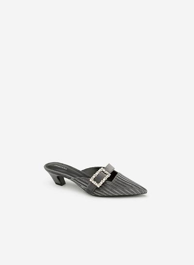 Guốc Mule Nhung Gân Đính Đá - GNN 0127 - Màu Xám