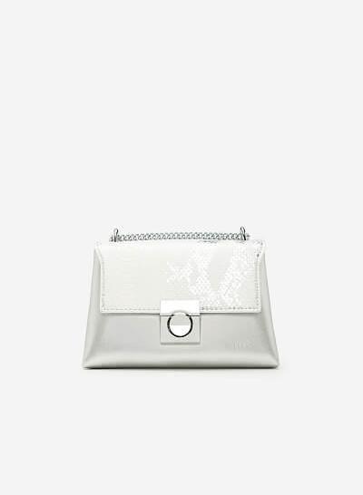 Túi Đeo Chéo Họa Tiết Da Rắn Metallic - SHO 0120 - Màu Bạc
