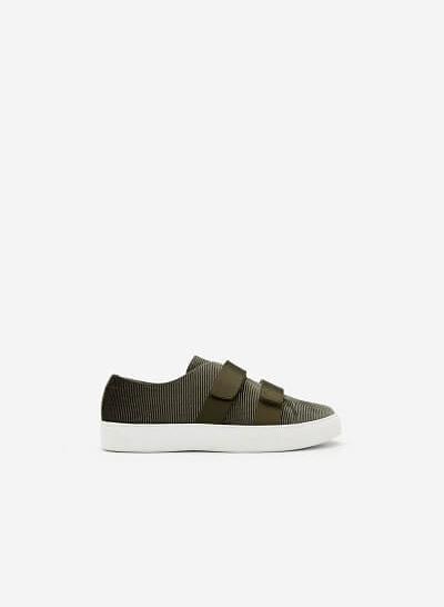 Giày sneaker nhung 2 khóa gài - SNK 0013 - Màu Xanh Rêu