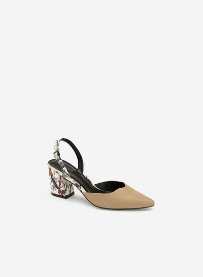 Giày Slingback Mũi Nhọn Họa Tiết Hoa - BMN 0408 - Màu Be Đậm