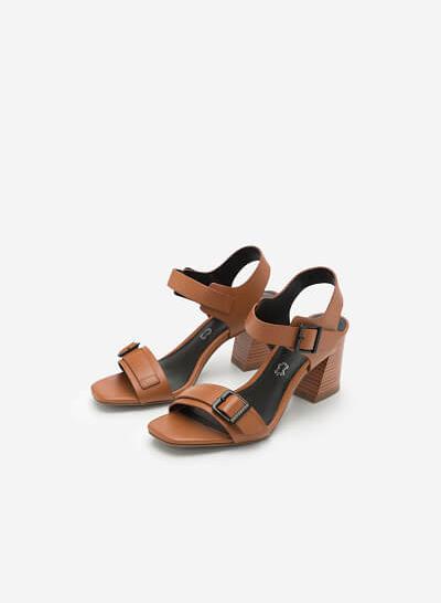 Giày Sandal Quai Ngang Phối Khóa - SDN 0628 - Màu Nâu