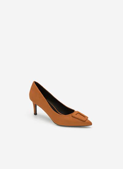 Giày Cao Gót Bít Mũi Nhọn Nubuck - BMN 0366 - Màu Nâu