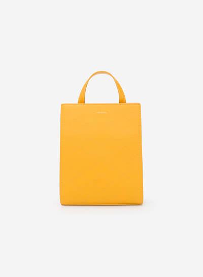Balo Mini Dáng Chữ Nhật Nhấn Chỉ Nổi Hình Học - BAC 0107 - Màu Vàng Đậm