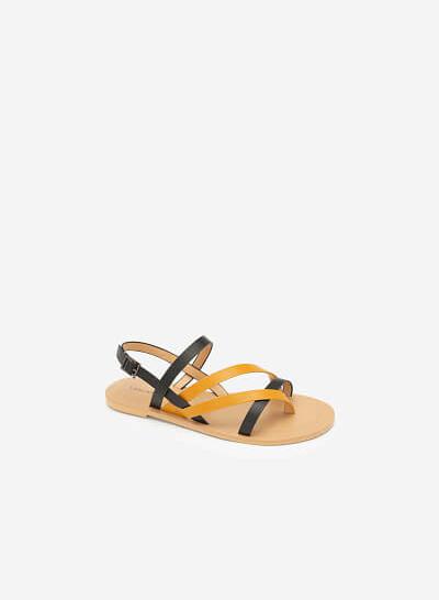 Giày Sandal Quai Chéo Phối Màu - SDK 0300 - Màu Vàng Đậm