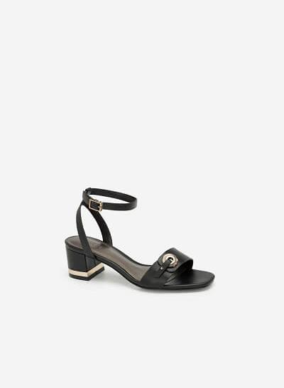 Giày Sandal Cao Gót Quai Cài Khuy Tròn Cẩm Thạch - SDN 0649 - Màu Đen