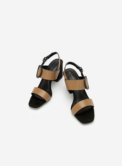 Giày Sandal Cao Gót Trang Trí Vòng Kim Loại - SDN 0656 - Màu Be Đậm - VASCARA