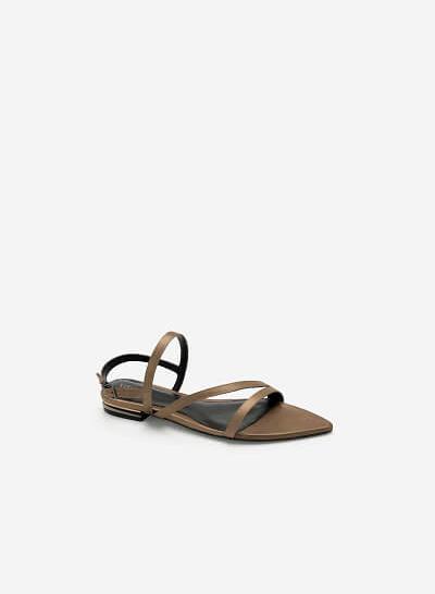 Giày Sandal Bệt Mũi Nhọn - SDK 0312 - Màu Be Đậm