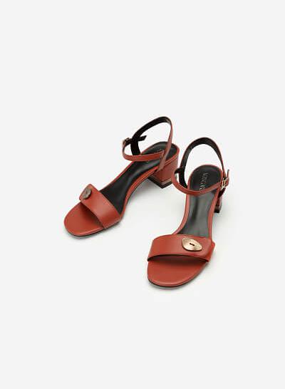 Giày Sandal Quai Phối Nubuck Trang Trí Kim Loại - SDN 0665 - Màu Cam Đậm - VASCARA
