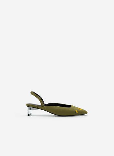 Giày Slingback Thêu Hoa Cúc - BMN 0453 - Màu Xanh Lá - VASCARA