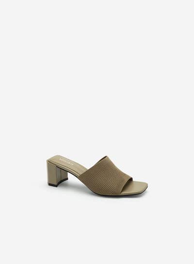 Guốc Quai Ngang Vải Knit - GNN 0156 - Màu Xanh Olive