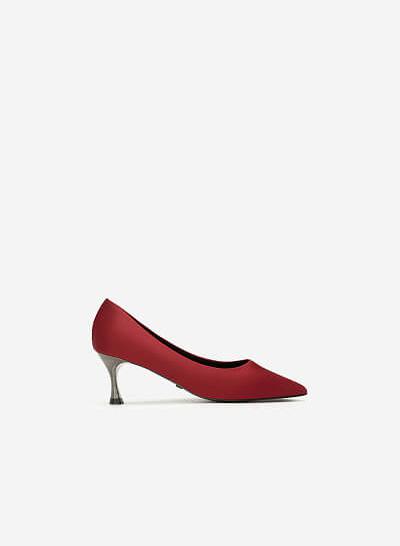 Giày Cao Gót Satin Mũi Nhọn - BMN 0402 - Màu Đỏ Đậm