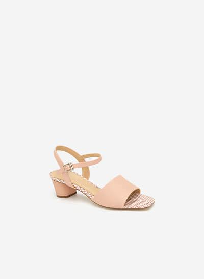 Giày Sandal Quai Ngang Lót Họa Tiết Caro - SDN 0650 - Màu Hồng