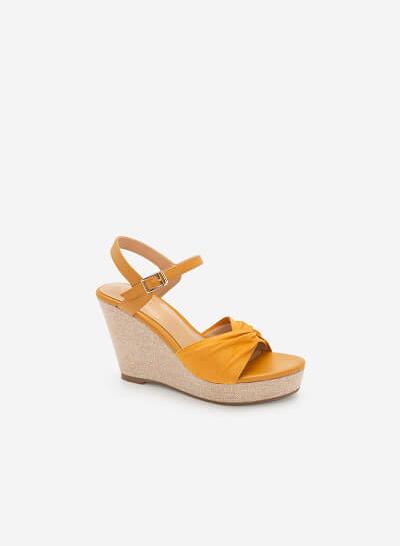 Giày Đế Xuồng Quai Đan Nơ - SDX 0421 - Màu Vàng