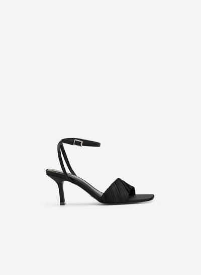 Giày Ankle Strap Quai Ngang Xếp Ly - SDN 0691 - Màu Đen