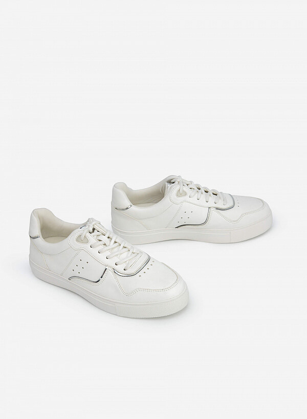 Giày sneaker viền chỉ nổi phối metallic - SNK 0044 - Màu trắng - VASCARA