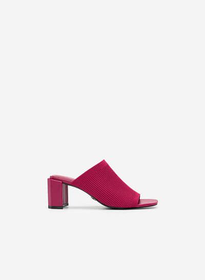 Guốc Mule Vải Knit Wide-Strap - GNN 0155 - Màu Hồng Đậm