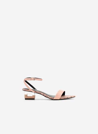 Giày sandal gót hình khối đa giác phối da rắn - SDN 0685 - Màu hồng đậm