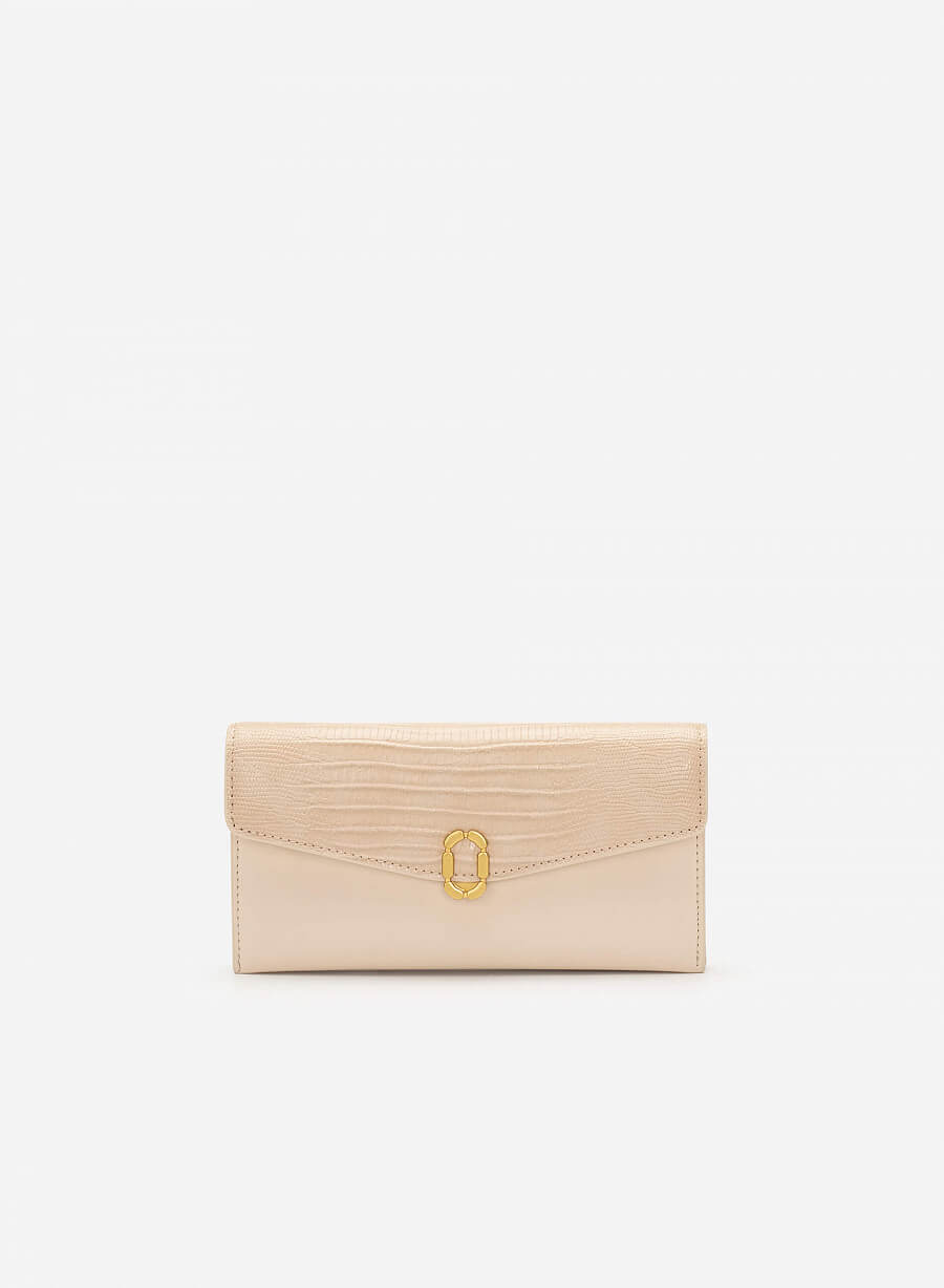 Ví dự tiệc envelope vân cá sấu khóa cài metallic - WAL 0208 - Màu kem - VASCARA