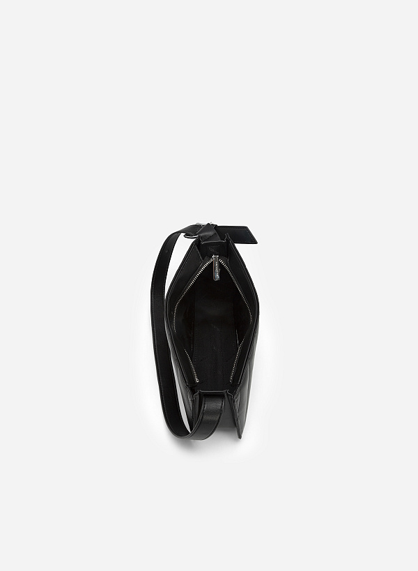 Quited Acute Shoulder Hobo Handbag - TTE 0088 - Black - VASCARA