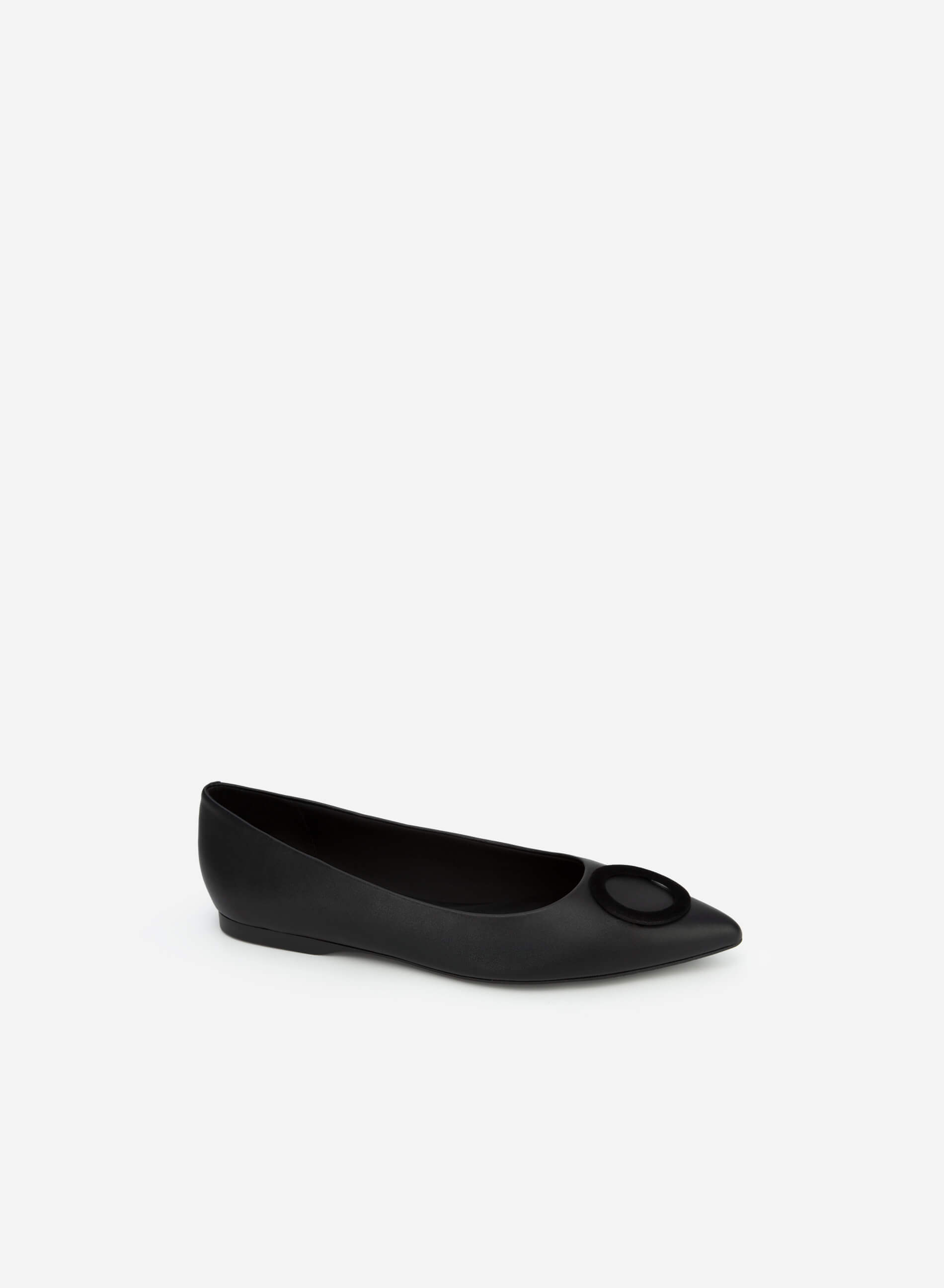 Circle Décor Nubuck Pointed Toe Flat Shoes - SLI 0423 - Black | VASCARA