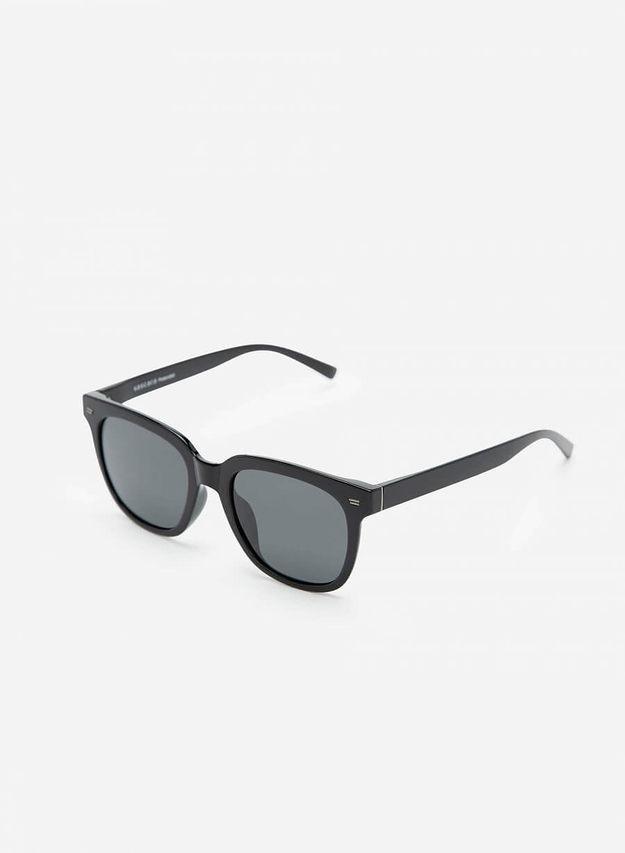 Kính mát hình mắt vuông bo tròn - WAY 0025 - Màu đen - vascara.com