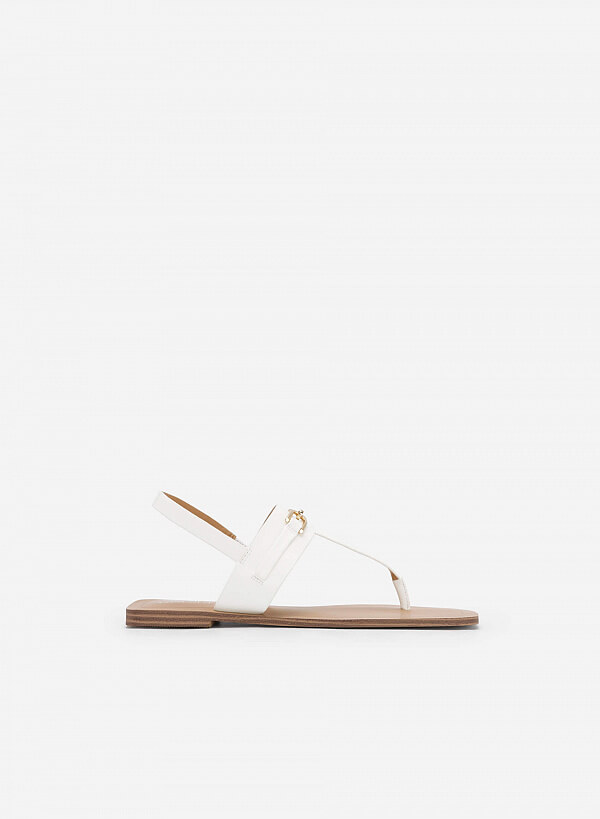 Giày sandal t-strap quai phối xích mũi vuông - SDK 0326 - Màu trắng - VASCARA