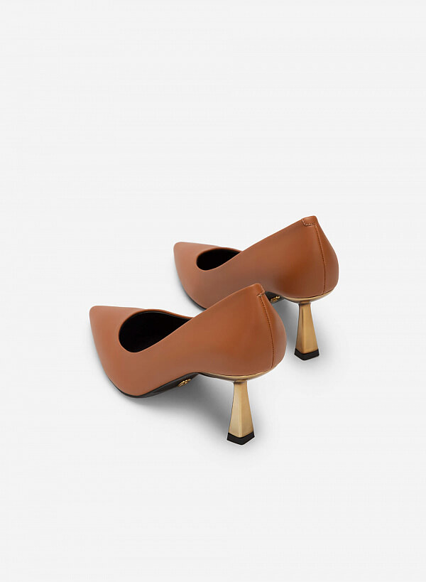 Giày bít mũi nhọn phối spool heel - BMN 0524 - Màu nâu - VASCARA