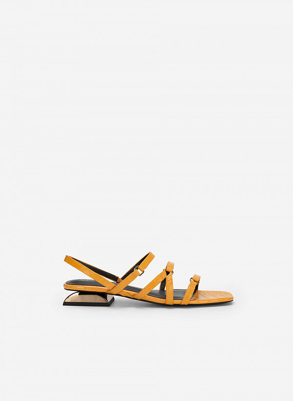 Giày sandal vân da cá sấu gót trụ bán nguyệt - SDK 0322 - Màu vàng