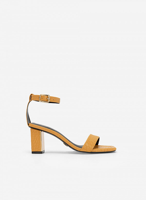 Giày Ankle Strap Vân Da Cá Sấu Gót Trụ Phối Metallic - SDN 0713 - Màu Vàng - VASCARA