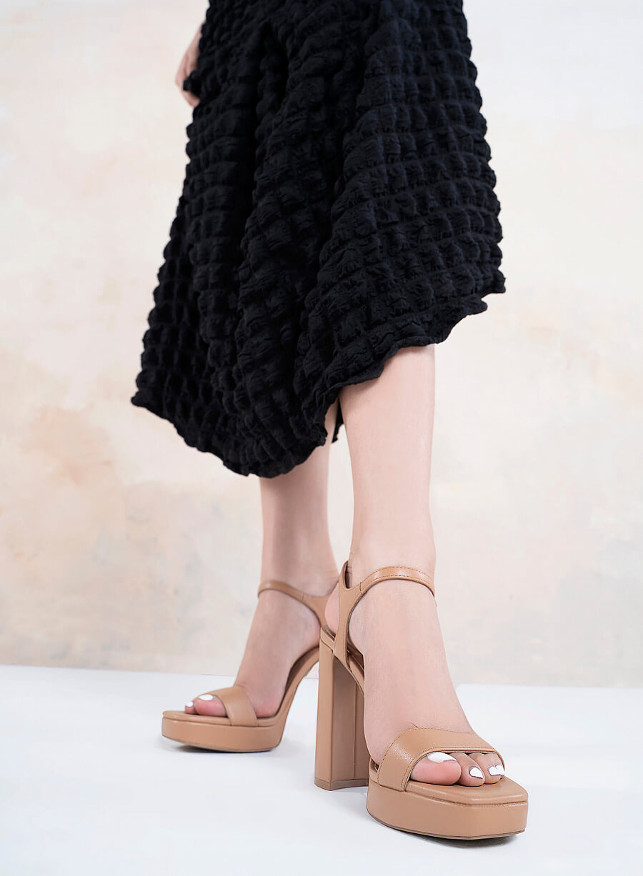 Giày platform sandal gót trụ - SDN 0725 - Màu kem - vascara.com