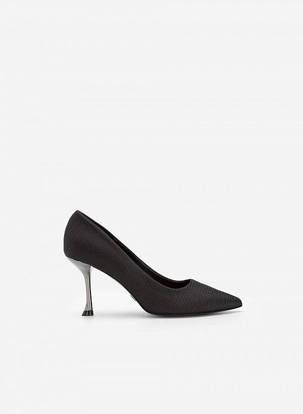 Giày Bít Mũi Nhọn Crinkle Satin Phối Metallic Spool Heel - BMN 0521 - Màu Đen