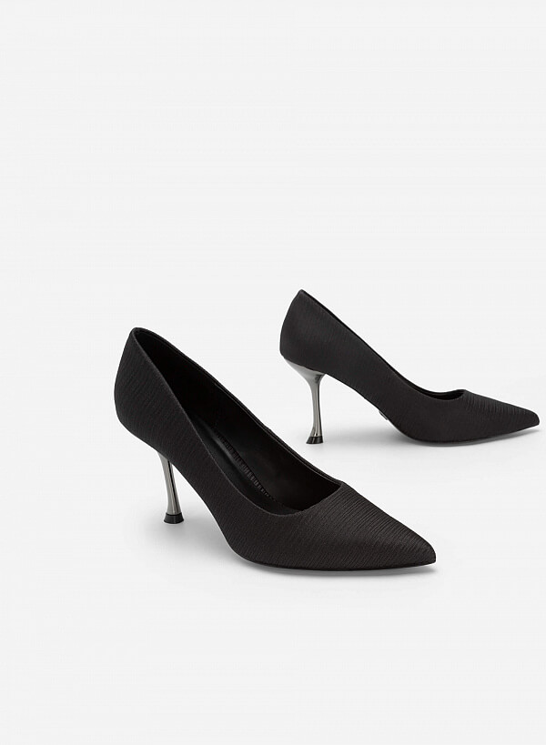 Giày Bít Mũi Nhọn Crinkle Satin Phối Metallic Spool Heel - BMN 0521 - Màu Đen - VASCARA