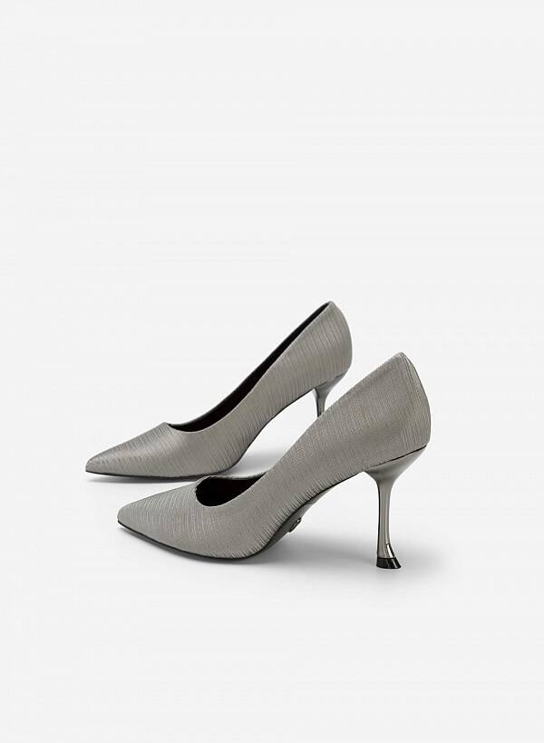 Giày Bít Mũi Nhọn Crinkle Satin Phối Metallic Spool Heel - BMN 0521 - Màu Xám - VASCARA