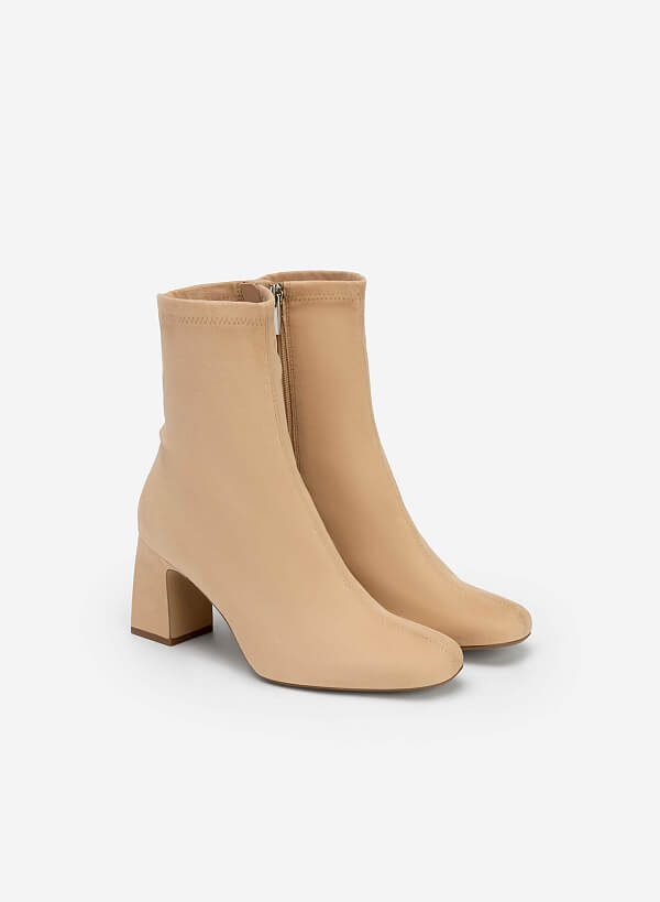 All-day comfort mid ankle boots gót trụ - BOT 0926 - Màu be - VASCARA