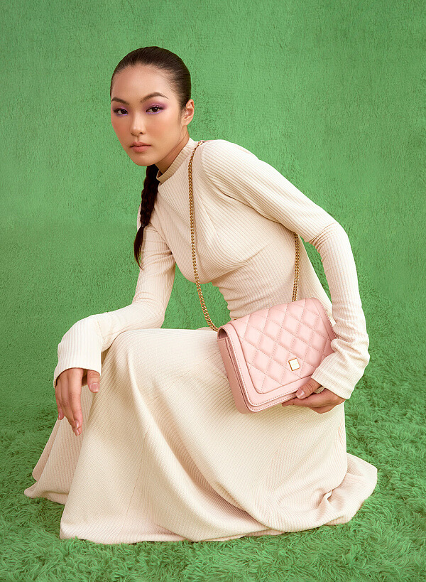 Túi đeo chéo họa tiết caro chần bông quai xích - SHO 0203 - Màu hồng