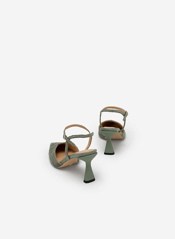 Giày Bít Mũi Nhọn Phối Vải Xếp Ly Spool Heel - BMN 0549 - Màu Xanh Bạc Hà - VASCARA