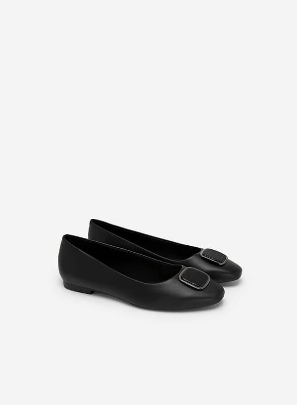 Giày búp bê đính khóa vuông vân da kỳ đà phối viền kim loại - GBB 0425 - Màu đen - VASCARA