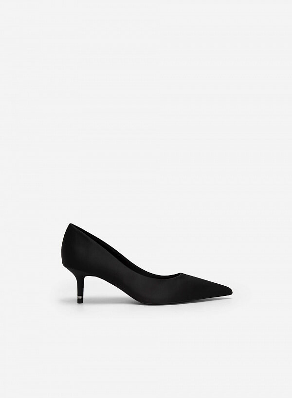 Giày cao gót bít mũi nhọn satin gót trang trí kim loại - BMN 0536 - Màu đen