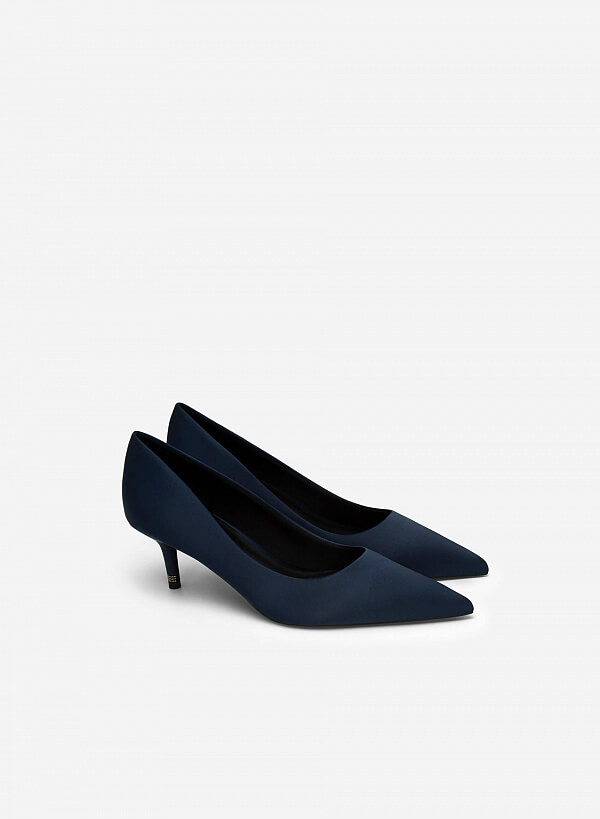 Giày cao gót bít mũi nhọn satin gót trang trí kim loại - BMN 0536 - Màu xanh navy - VASCARA