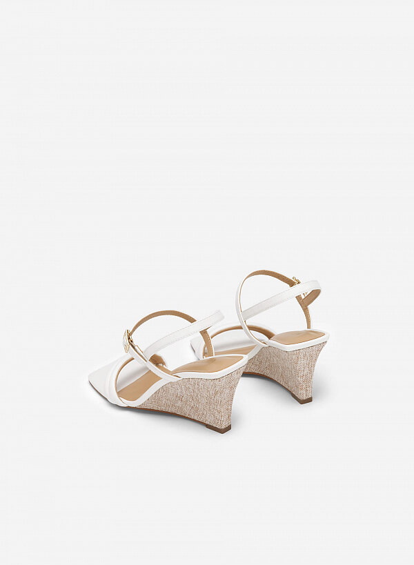 Giày Sandal Đế Xuồng Canvas Quai Ngang May Chần Bông - SDX 0431 - Màu Trắng - VASCARA