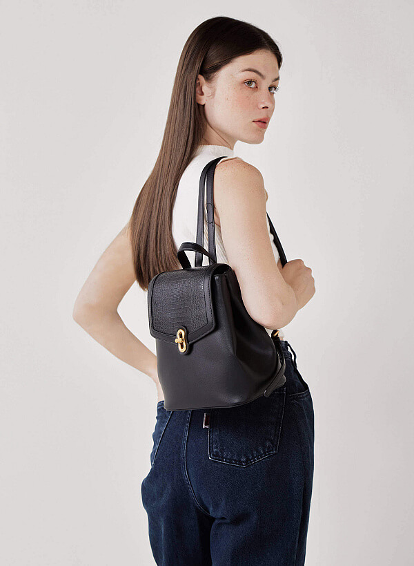 Gold Lock Lizard-Effect Flap Backpack - BAK 0176 - Black