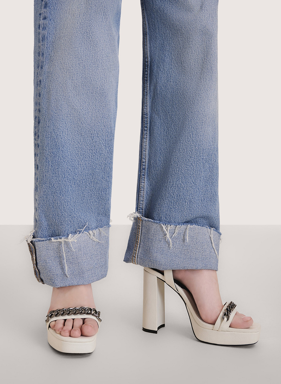 Sandal ankle strap nhấn dây xích trang trí - SDN 0732 - Màu trắng - vascara.com