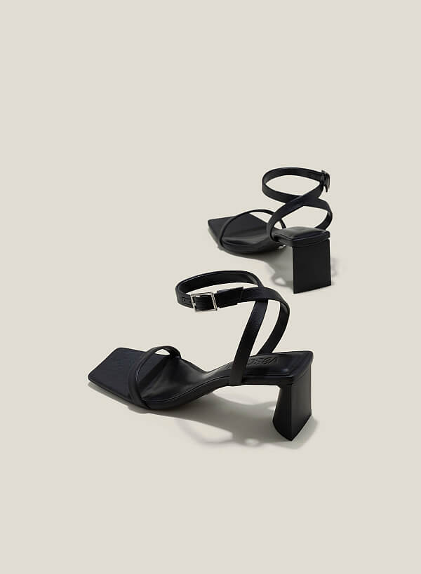 Giày sandal ankle strap nhấn gót hình khối cách điệu - SDN 0761 - Màu đen - VASCARA