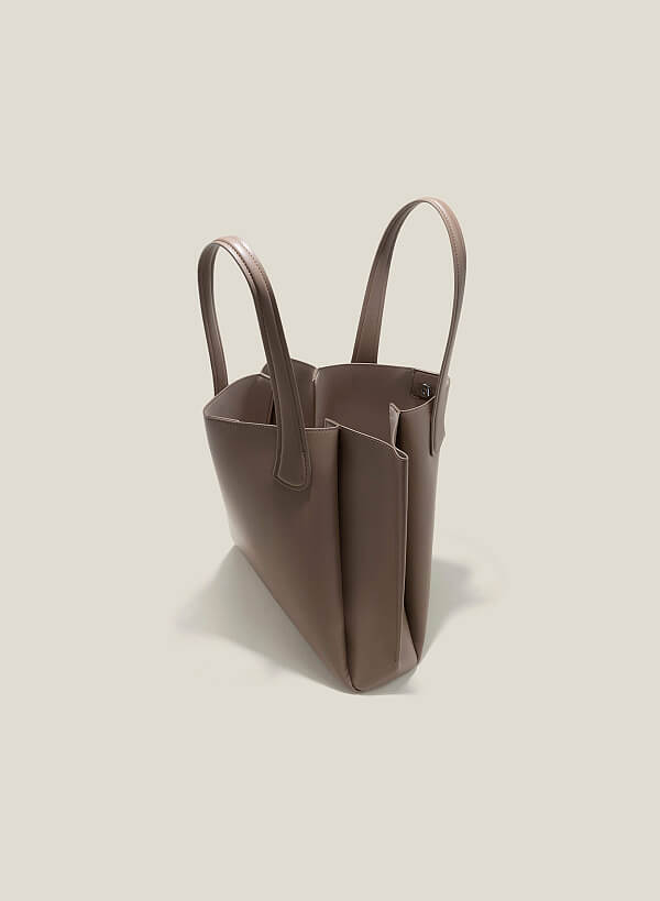 Túi tote over size gấp nếp - TOT 0131 - Màu be đậm - VASCARA