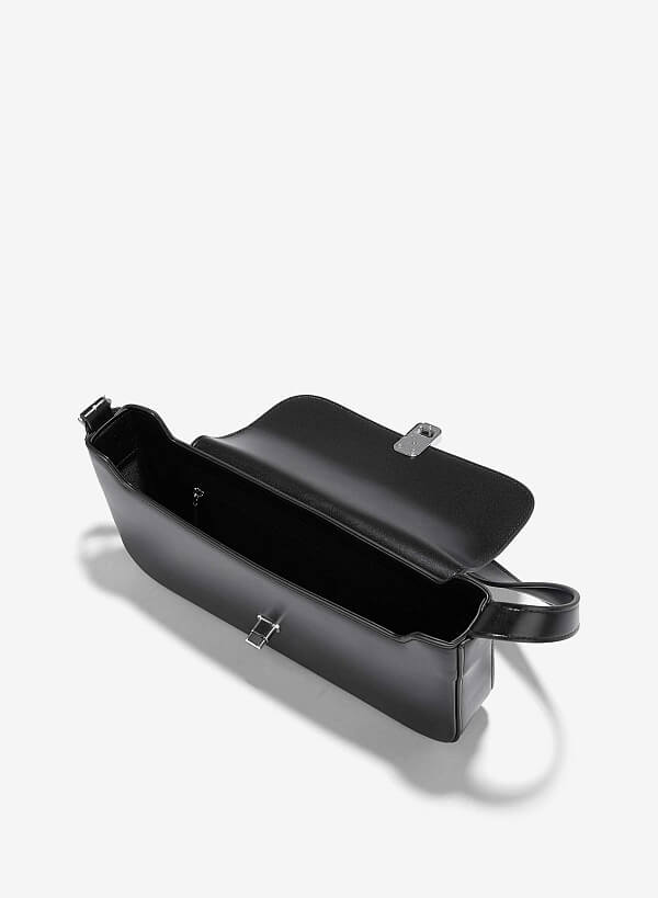 Túi baguette đeo vai nhấn khóa kim loại - SHO 0243 - Màu đen - VASCARA