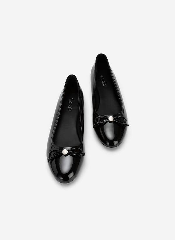 Giày búp bê mũi tròn đính nơ trang trí kim loại - GBB 0427 - Màu đen - VASCARA