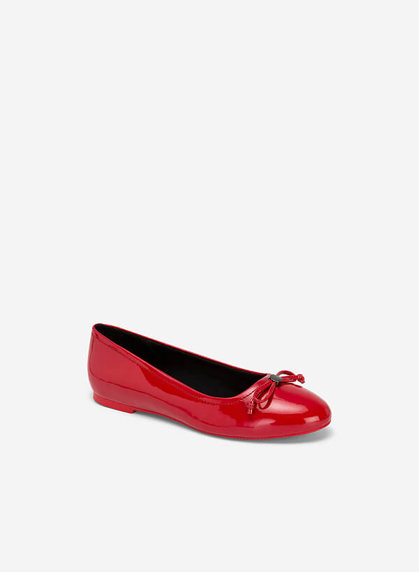 Giày Búp Bê Mũi Tròn Đính Nơ Trang Trí Kim Loại - GBB 0427 - Màu Đỏ - VASCARA