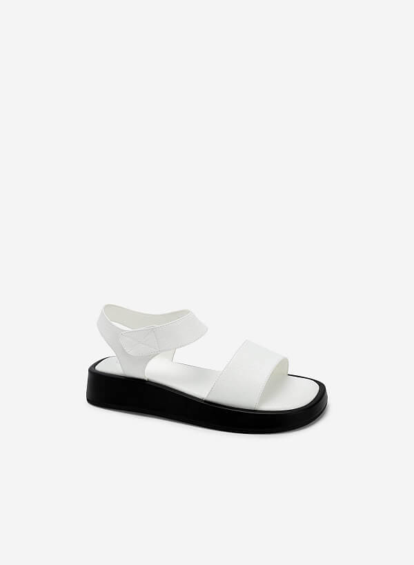 Giày sandal đế bánh mì quai ngang vân kì đà - SDK 0334 - Màu trắng - VASCARA